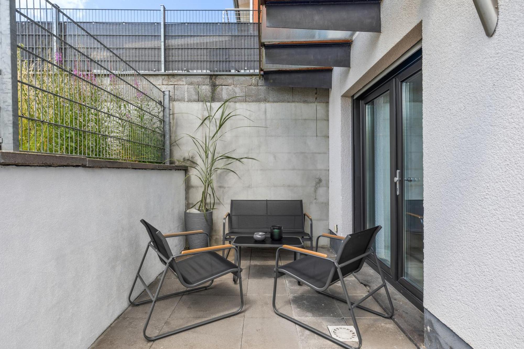 קובורג Fewo Moritz Mit Kleiner Terrasse Und Stellplatz מראה חיצוני תמונה